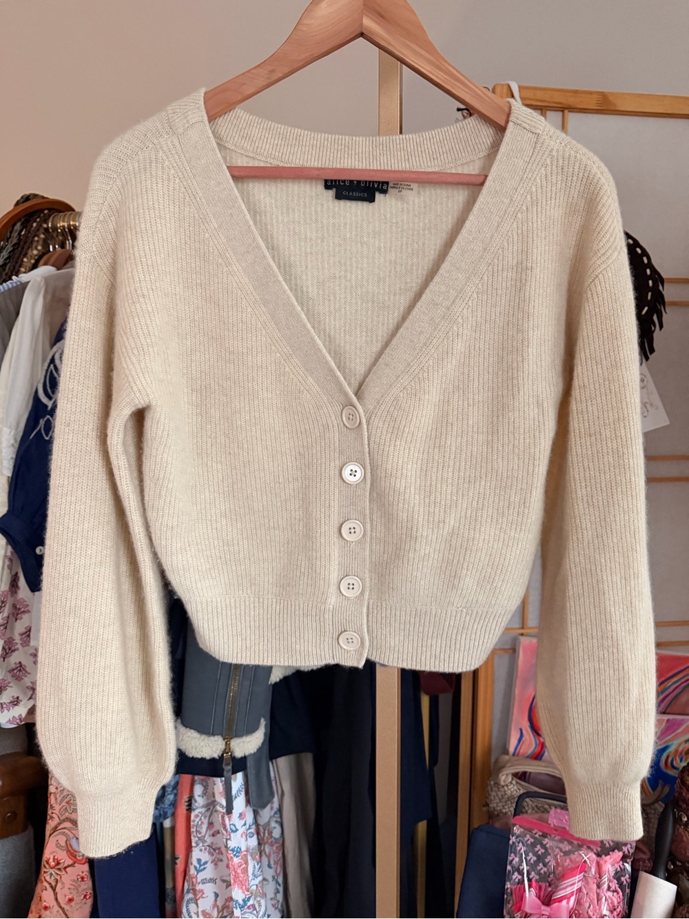 Alice + Olivia Classics Ivory Cashmere Cropped Cardigan Sweater S/P